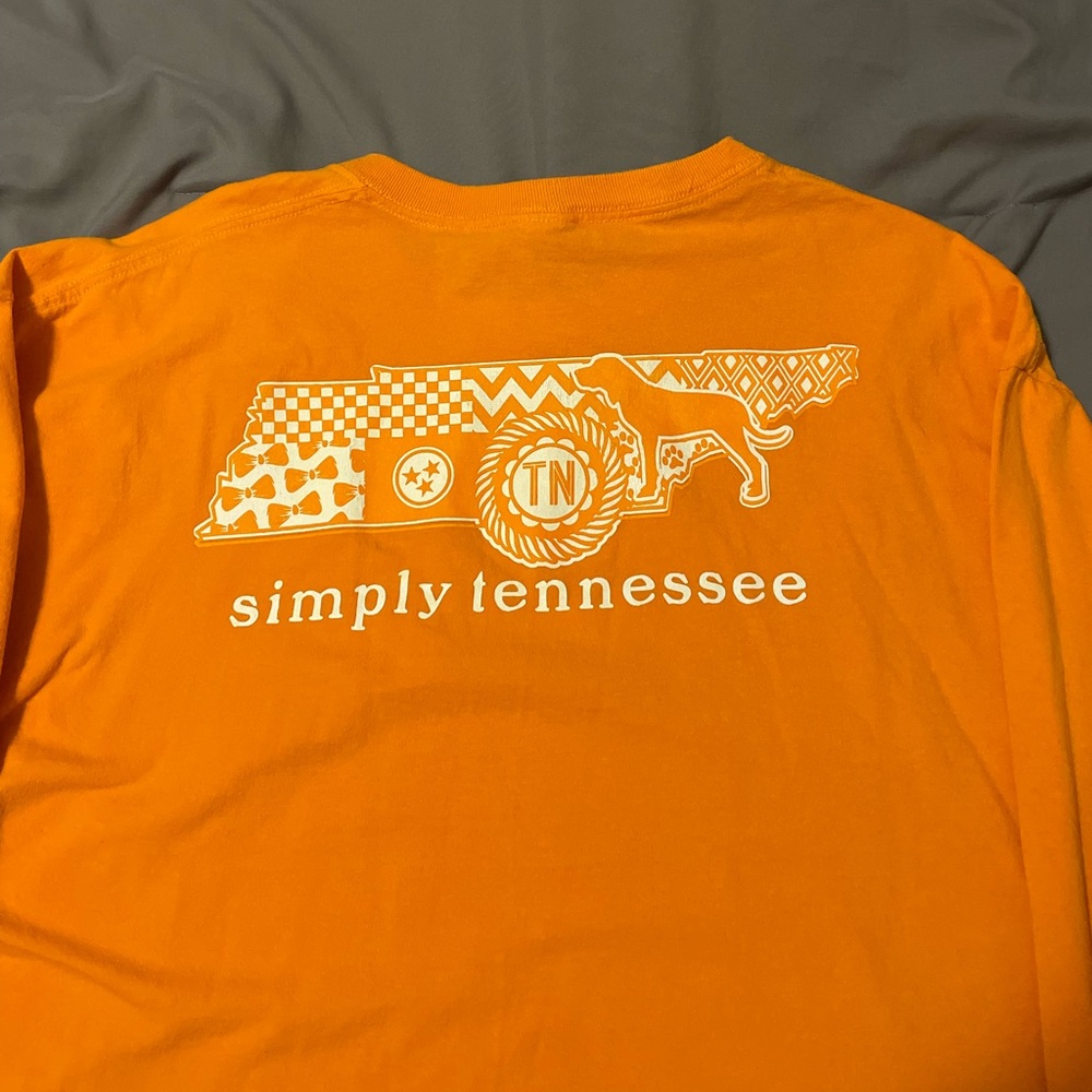 XL UT Simply Tennessee Shirt